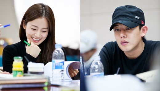 김태희-유아인 ‘장옥정’ 대본리딩서 블랙 커플패션 ‘훈훈’