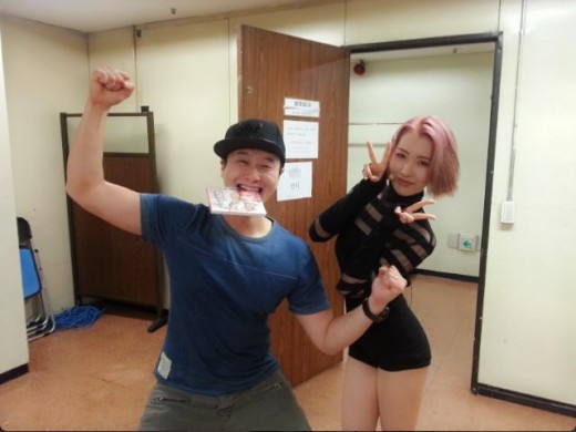김원효, 선미 만나 기쁨의 포효…잘록한 허리라인 눈길