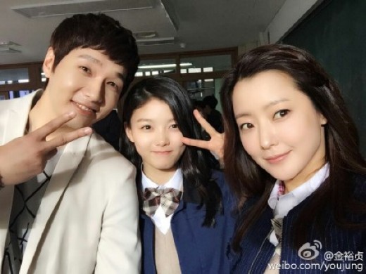 '앵그리맘' 김유정, 김희선·지현우와 찰칵…"특급 케미"